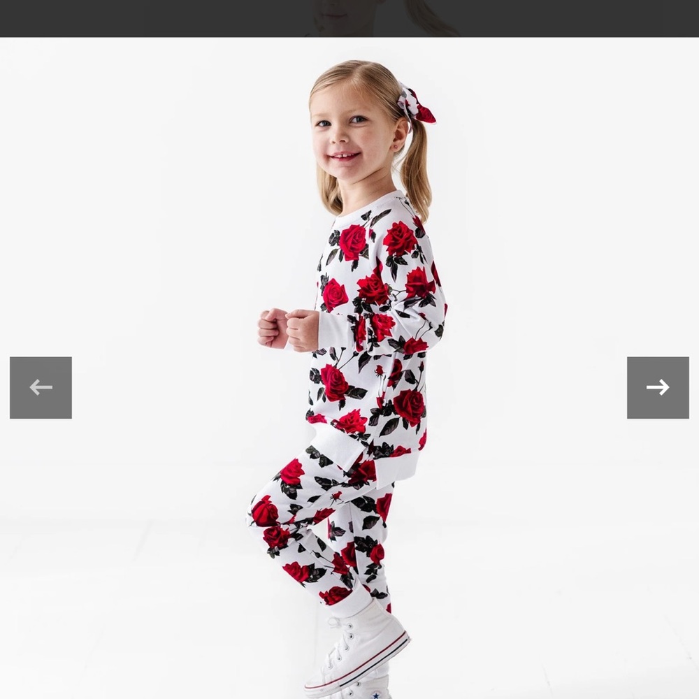 Bums & Roses Jogger Set - Picture 3 of 7